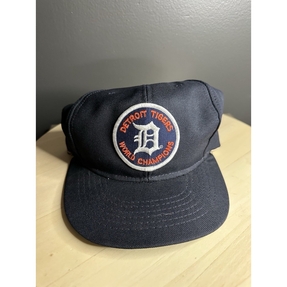 Vintage 84 Detroit Tigers Hat Cap World Champions Mens Large  Navy Baseball